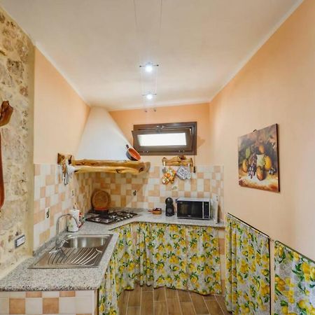 Appartamento Vista Incantevole Domm'E Orrosaria Баунеї Екстер'єр фото